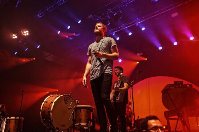 солист группы imagine dragons